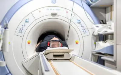 Rezonans: klucz do zrozumienia świata? Od huśtawki po MRI